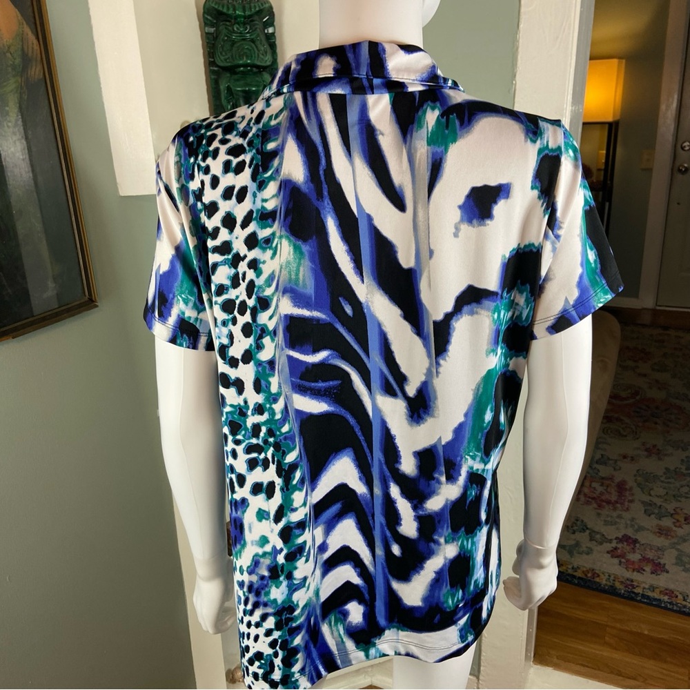 Chicos Sz 2 Zenergy Golf Abstract Polo Shirt Blue Women's Animal Print Blue - Picture 4 of 9